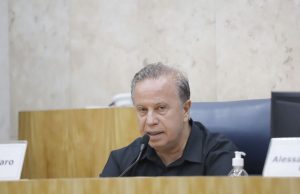 PSB de São Paulo desfilia vereador Camilo Cristófaro após fala racista durante sessãoEle foi desfiliado antes da abertura de investigação pelo partido