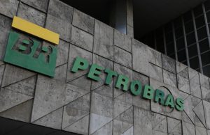 Governo federal anuncia troca de presidente da PetrobrasCaio Mário Paes de Andrade assume no lugar de José Ferreira Coelho