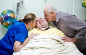 Morre Rafael Corrêa, filho do deputado Serafim CorrêaRafa, como carinhosamente era chamado pela família, tinha leucodistrofia de origem genética