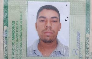 Barbeiro é executado com 10 tiros na frente do local de trabalho na CompensaQuatro homens foram os executores