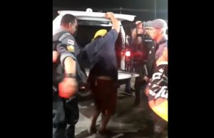 Vídeo: caminhoneiro envolvido em acidente que matou pai e filha é detido em ManausTragédia no trânsito