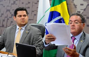 Reforma tributária deve ficar para 2023Davi, autor da PEC, e Roberto Rocha, relator: tentativa de votar a PEC em 2022