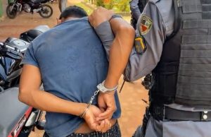 Padrasto é preso após amarrar testículos do enteado de 9 anos no interior do AMAbsurdo