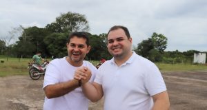 Articulação do deputado estadual Roberto Cidade auxilia povo Sateré-Mawé, em BarreirinhaO deputado estadual Roberto Cidade, articulou junto ao Governo do Estado a aquisição de uma lancha para atender as demandas CGTSM