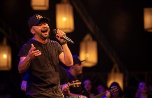 Governo do Amazonas promove shows gratuitos na ‘Copa na Arena’O evento na Arena da Amazônia reúne os apaixonados por futebol para assistir aos jogos do Brasil e conta com shows de diversos artistas