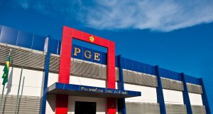Procuradoria Geral do Estado completa 50 anos celebrando avanços no desenvolvimento da advocacia públicaEntre os eventos comemorativos está o Seminário de Direito Público, marcado para os dias 22 e 23 de Novembro Fotos: Divulgação PGE-AM