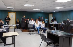 Flordelis é condenada a 50 anos de prisão por assassinato do maridoEx-deputada foi considerada responsável por planejar o homicídio