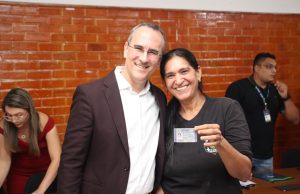 Seap entrega carteiras funcional aos policiais penaisOs antigos carcereiros, hoje policiais penais, passam a ter função regularizada