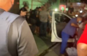 Casal é executado dentro de carro no começo da noite desta quarta no Jorge TeixeiraA suspeita é que o crime tenha relação com o tráfico de drogas