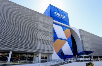 Caixa suspende oferta de consignado do Auxílio Brasil até dia 14