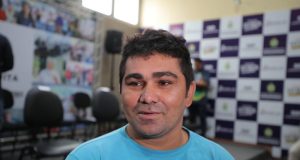 ‘Hoje a manutenção do meu emprego é graças à CNH Social’, relatou contemplado do projeto do GovernoDesde que o projeto foi lançado pelo governador Wilson Lima, 35 mil pessoas foram contempladas em todo o estado