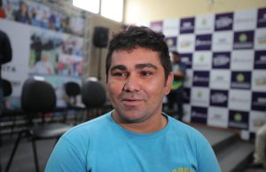 ‘Hoje a manutenção do meu emprego é graças à CNH Social’, relatou contemplado do projeto do GovernoDesde que o projeto foi lançado pelo governador Wilson Lima, 35 mil pessoas foram contempladas em todo o estado