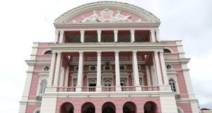 Consulta online do edital para uso gratuito do Teatro Amazonas está disponível no Portal da CulturaSerão disponibilizadas 25 datas para realização de eventos culturais com entrada franca ou preços populares no teatro