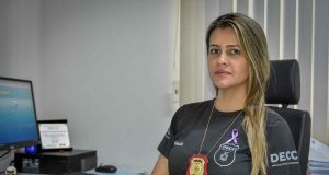 Polícia Civil do Amazonas prende mulher condenada a 13 anos de prisão por latrocínioDiligências iniciaram para apurar suposta prática de negligência e exposição ao perigo contra idoso