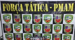 Polícia Militar prende homem com arma de fogo e drogasSuspeito já tem passagem pela polícia por tráfico de drogas e roubo