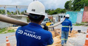 Moradores da comunidade Raio de Sol recebem água tratada pela primeira vez e comemoram melhoria na qualidade de vidaObras de expansão da rede de abastecimento garantem água para famílias que vivem em comunidade na Zona Norte fundada há mais de 18 anos