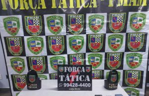 Força tática prende homem com 44 trouxinhas de drogasAção ocorreu durante incursão em um beco na zona sul da capital