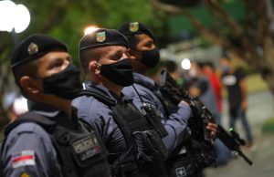 16 pessoas foram presas durante patrulhamentos realizados pela Policia MilitarMaioria das prisões foi ocasionada pelo crime de tráfico de drogas