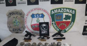 Em Iranduba é desarticulada quadrilha com suspeita de tráfico de drogas, homicídios e roubosDois homens foram presos, um deles possuía seis mandados de prisão em aberto