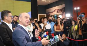 Na sede da Corte de Contas, prefeito assina ordem de serviço para construção da passarela em frente ao TCE-AMO objetivo da construção é melhorar o fluxo de transito assim diminuindo o congestionamento em frente ao Tribunal de Contas do Amazonas (TCE-AM)