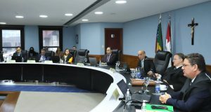 TCE-AM emite parecer pela aprovação com ressalvas e recomendações às contas de Wilson Lima