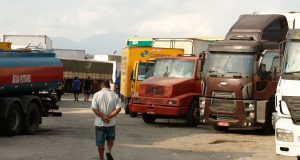 Última parcela dos auxílios Caminhoneiro e Taxista será paga hojeInstituídos em agosto, benefícios emergenciais acabam neste mês