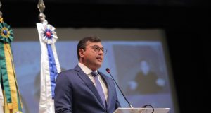 Na posse da nova diretoria do TJAM, governador destaca a importância da harmonia entre os poderesEm discurso na cerimônia o governador desejou sucesso à nova gestão da Corte