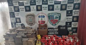 Crime organizado perde 605 kg de drogas, avaliados em mais de R$12 milhõesDroga foi apreendida em uma embarcação no rio Solimões, em Jutaí