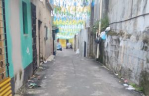 Zelador é assassinado com 10 tiros em beco no Alvorada