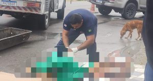 TRAGÉDIA – Homem tem cabeça esmagada por caminhão de entulho na Zona NorteA vítima caiu debaixo do caminhão