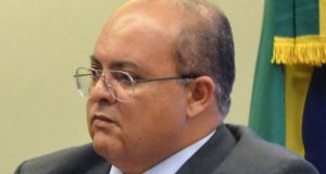 Moraes afasta governador do Distrito Federal por 90 diasMinistro do STF citou descaso e omissão de Ibaneis Rocha