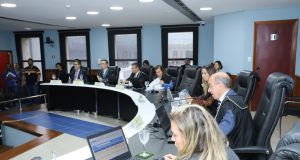 No retorno às sessões ordinárias, Pleno do TCE-AM multa ex-secretários da Seminf em mais de R$100 milOs gestores têm o prazo de 30 dias para recorrerem da decisão ou realizarem o pagamento das multas