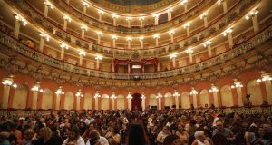 ‘Sarau Carnavalesco’ abre a temporada de espetáculos no Teatro Amazonas, na sexta-feiraEm clima de folia, o teatro recebe Sarau Carnavalesco e diversas atrações que entram em cartaz na primeira quinzena de fevereiro