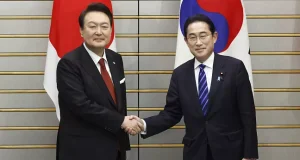 Coreia do Norte cada vez mais ameaçadora aproxima Japão e Coreia do SulOs dois países aliados dos EUA procuram formar uma frente unida