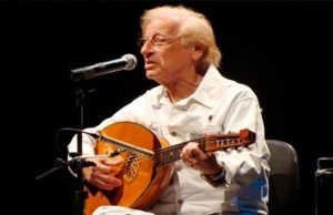 Morre o cantor e humorista Juca ChavesGrande nome da cultura brasileira, ele era dono de um humor inteligente e fazia músicas contra o sistema.