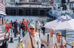 Navio cruzeiro ‘Seabourn Venture’ atraca em Manaus pela primeira vezO navio trouxe 384 turistas de locais como: Austrália, Estados Unidos, França, Canadá e Caribe.