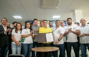 Prefeito de Manaus sanciona Lei que proíbe medidores aéreosA nova lei será publicada na edição desta sexta-feira do Diário Oficial do Município (DOM).