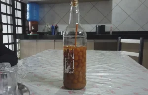 Jovem é internada após cheirar pimenta.