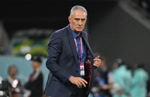 Tite não aceita proposta de assumir o Corinthians após saída de CucaEx-técnico da seleção brasileira agradeceu ao clube mas reiterou que não tem intenção de trabalhar em clube brasileiro em 2023. Tite não aceita proposta de assumir o Corinthians após saída de Cuca