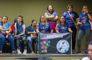 Câmara Municipal de Manaus ouve representantes de PCDs em Audiência Pública sobre mediadores nas escolas“É importante porque o número de autistas têm crescido muito na cidade de Manaus e o processo de inclusão é importantíssimo".