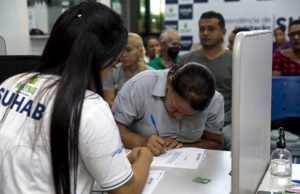 Governo do Amazonas reassenta mais 42 famílias das comunidades da Sharp e Manaus 2000Com esses pagamentos, Suhab contabiliza 491 famílias reassentadas com solução de moradia.