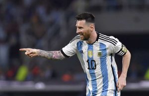 Al-Hilal faz oferta de mais de R$ 2 bilhões por MessiMas, parece que o campeão do mundo tem como prioridade continuar no futebol europeu.