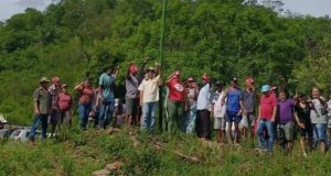 Movimento Sem Terra dá início às invasões do ‘Abril Vermelho’O movimento invadiu três áreas pertencentes a uma usina, em Pernambuco.