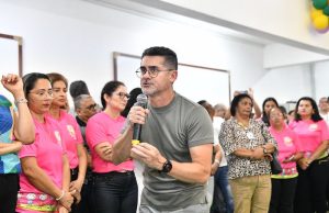 Prefeitura de Manaus reajusta Função Especial do Magistério e a equiparação do valor de secretário escolarDe acordo com a publicação, vão ser beneficiados 221 servidores administrativos que receberão equiparação salarial na função de secretário escolar.