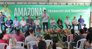 Wilson Lima entrega Ramal das Flores pavimentado e melhora escoamento da produçãoLocalizado no entorno da rodovia BR-174, ramal recuperado beneficia, principalmente, produtores de flores tropicais.