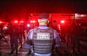 Ações policiais prenderam 13 pessoas no Amazonas, nas últimas 24hArmas, munições, dinheiro e drogas também foram tirados de circulação durante as ações. Ações policiais prenderam 13 pessoas no Amazonas, nas últimas 24h