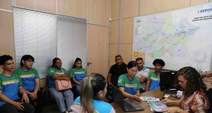 Alunos de Beruri premiados na maior feira de Ciências do país divulgam projeto em ManausVoltado para a produção de livros, contos e artes, o projeto “Semente Materna” existe há 5 anos e já participou de diversas feiras, bem como conquistou prêmios a nível estadual e nacional. Alunos de Beruri premiados na maior feira de Ciências do país divulgam projeto em Manaus