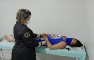 Policlínica Codajás oferece acupuntura como opção de tratamento para doenças físicas e emocionais pelo SUSAtendimentos do recurso terapêutico superam marca de 10 mil procedimentos por mês na unidade de saúde. Policlínica Codajás oferece acupuntura como opção de tratamento para doenças físicas e emocionais pelo SUS