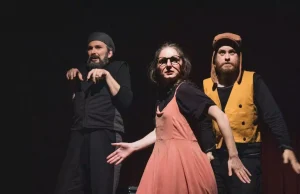 Trupe Ave Lola e Batida estreiam programação internacional no Teatro da Instalação, em ManausTodas as ações serão gratuitas e realizadas em Manaus, Novo Airão e Tumbira. Trupe Ave Lola e Batida estreiam programação internacional no Teatro da Instalação, em Manaus