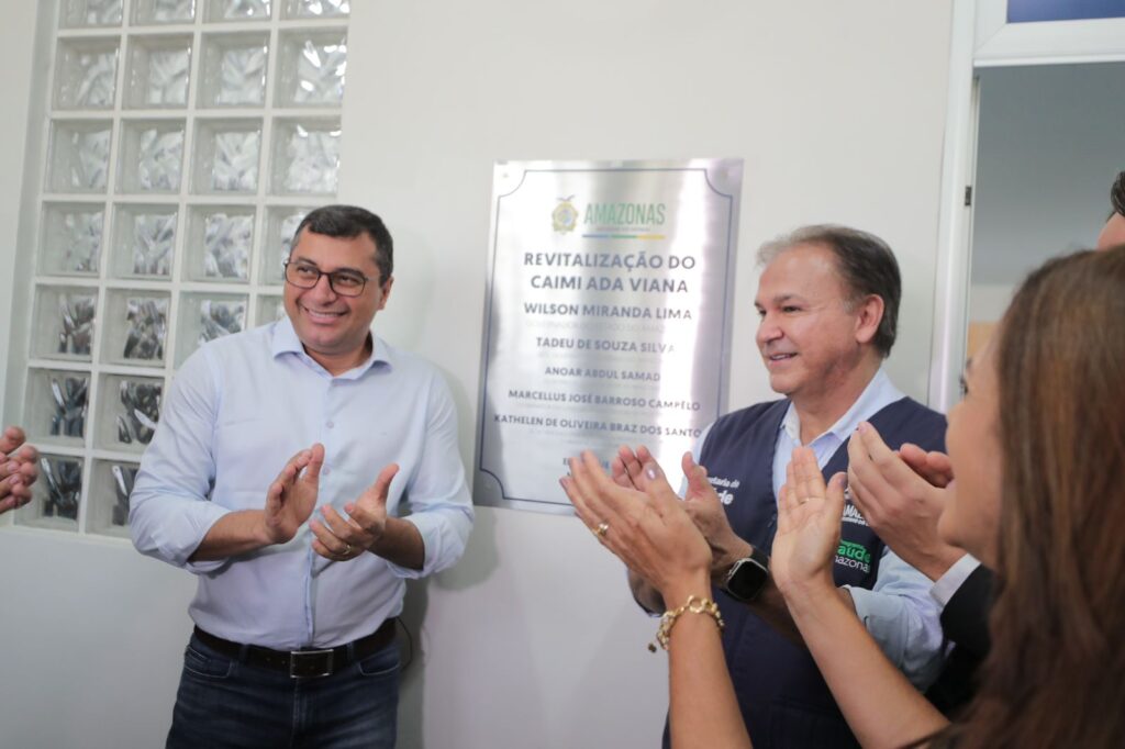 Wilson Lima entrega Caimi Ada Rodrigues Viana revitalizado à população idosa da zona oeste